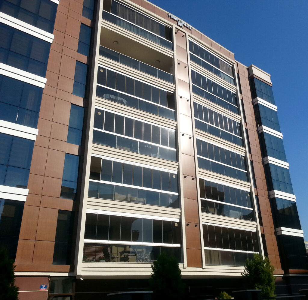 Cam balkon uygulaması